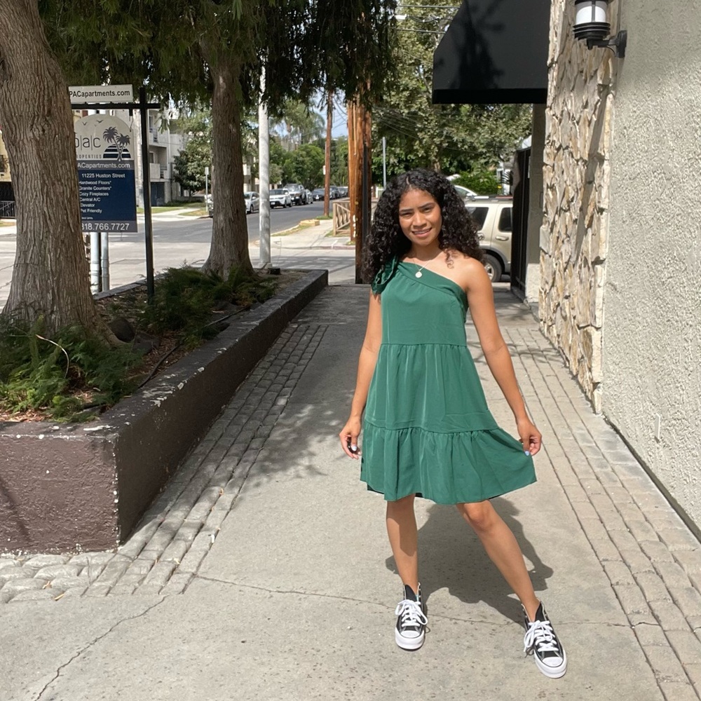 Amazon Dress - Picture 7 of 10